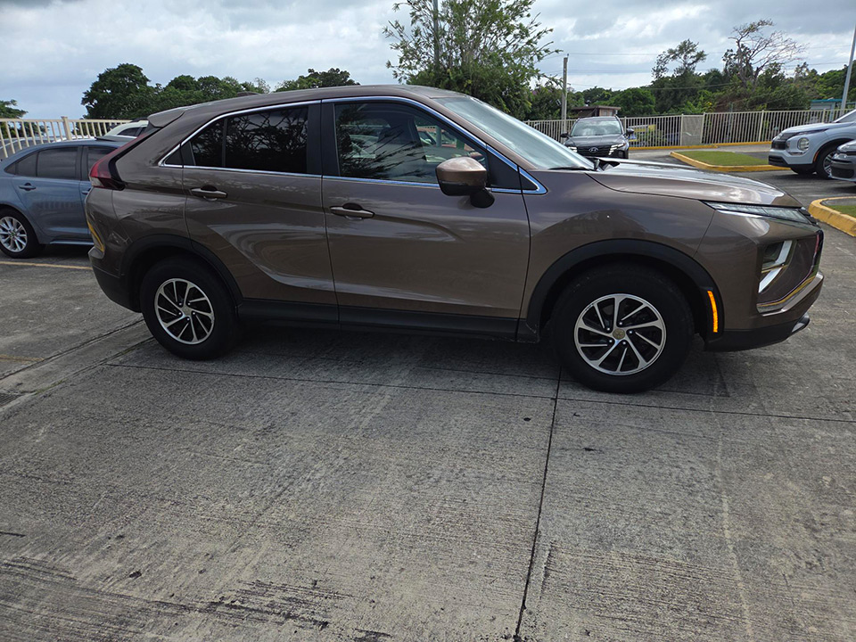 Mitsubishi-Eclipse-Cross-ES-2022-2