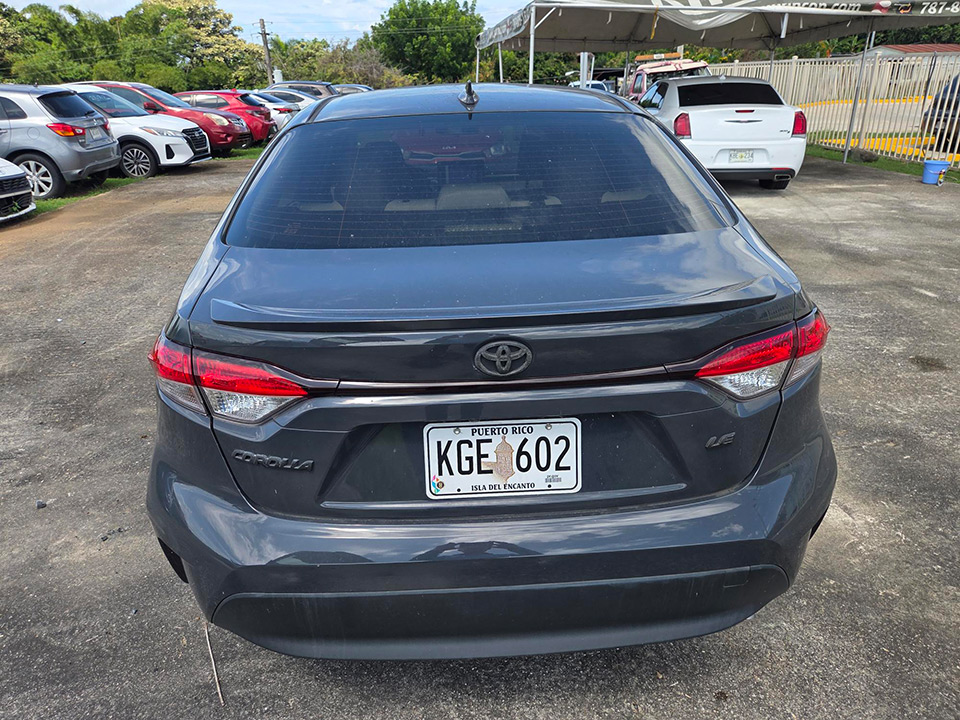 Toyota-Corolla-LE-2024-4